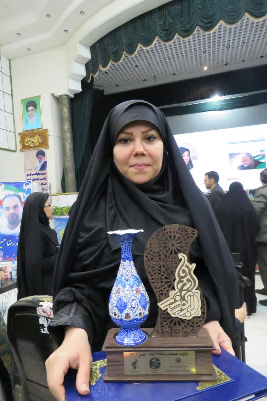 کسب رتبه برتر مدیر مسئول گویای صنعت در جشنواره ابوذر استان تهران