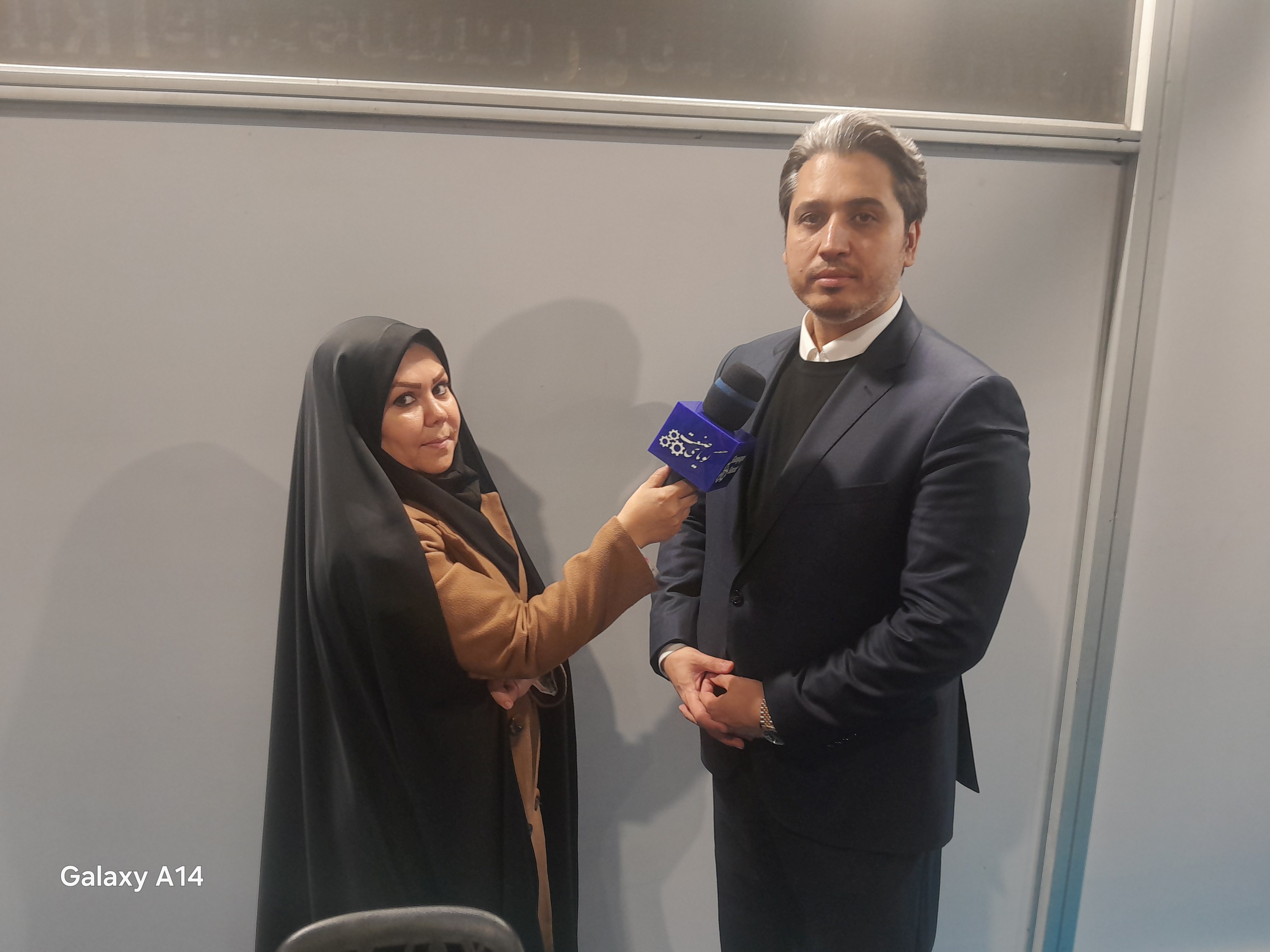 طراحان ایرانی با رصد مد روز ، اعتماد مصرف کنندگان را جلب کردند
