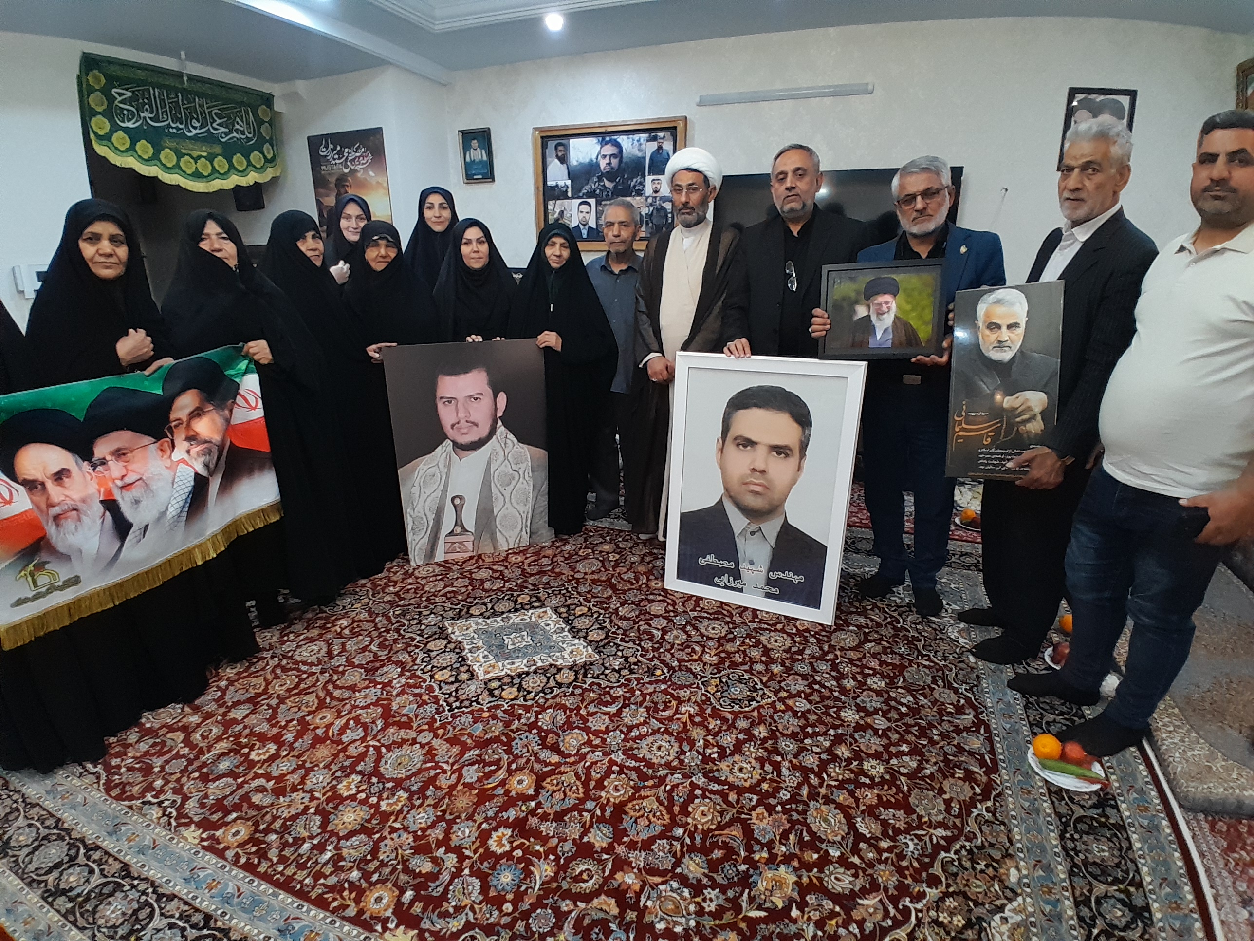 هیئتی از علمای برجسته عراق با خانواده شهدای ایران دیدار کرد